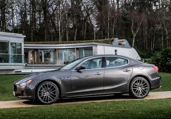 マセラティギブリは 燃料漏れ 車両火災 に注意 中古車買うならココに注意 マセラティギブリは 燃料漏れ 車両火災 に注意 中古車買うならココに注意