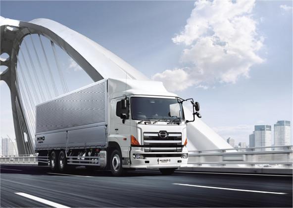 日野プロフィア