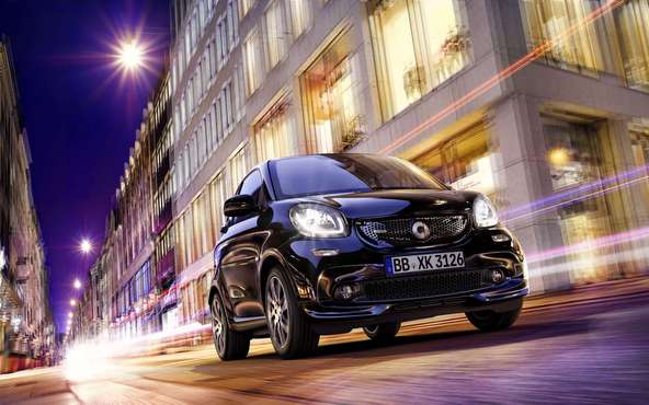 フォーフォーブラバスの中古 足まわりの破損 事故の危険性 に注意です 中古車買うならココに注意