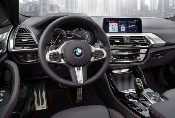 BMW X4 内装