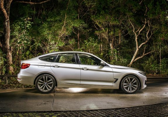 BMW320i グランツーリスモ 中古