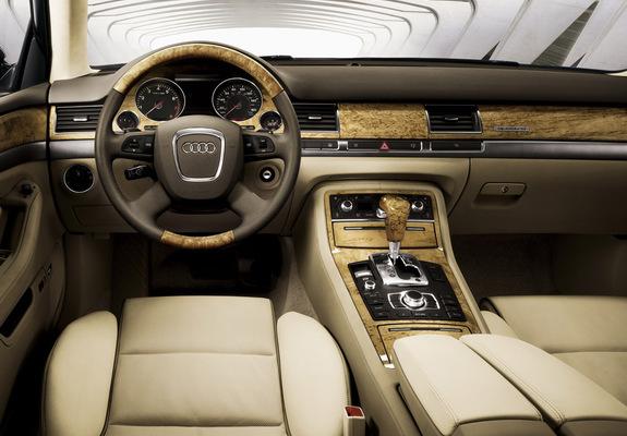 AUDI A8 内装