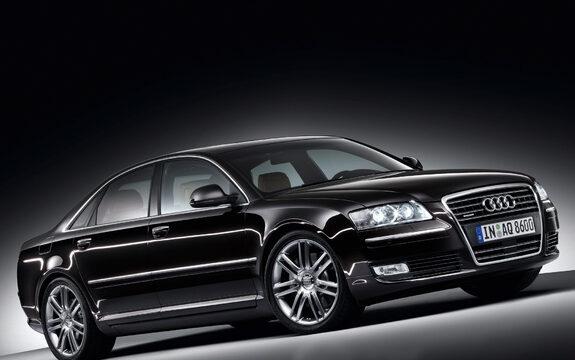 AUDI A8 中古