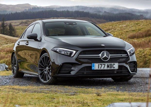 A35 AMG 価格