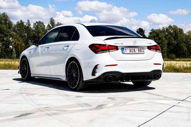A35 AMG セダン 中古