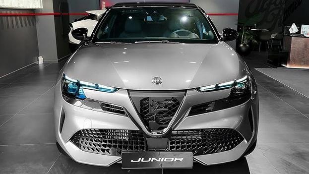 アルファロメオ ジュニア 評価