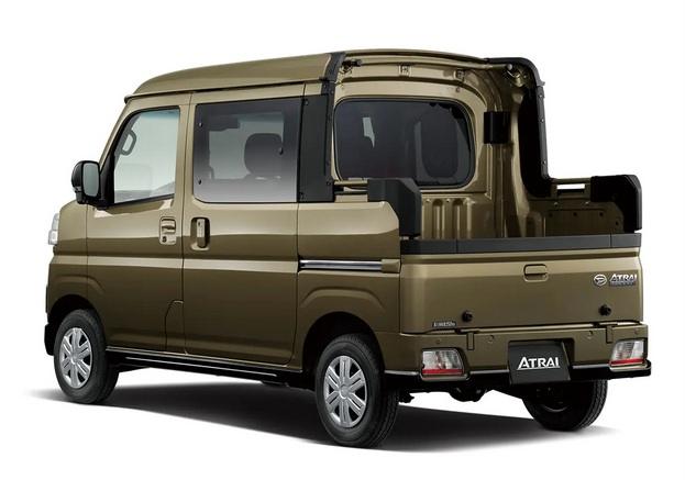 アトレー デッキバン 中古