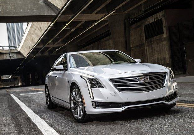 キャデラックCT6 価格