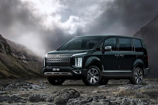 デリカD5 後期 価格