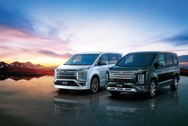 デリカD5 後期 中古