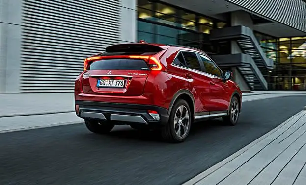 エクリプスクロス ディーゼル 燃費