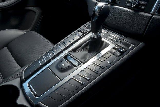 ポルシェ マカン PDK