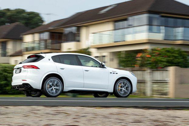 グレカーレ GT 試乗