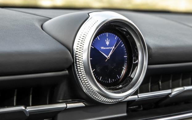 マセラティ グレカーレ 質感