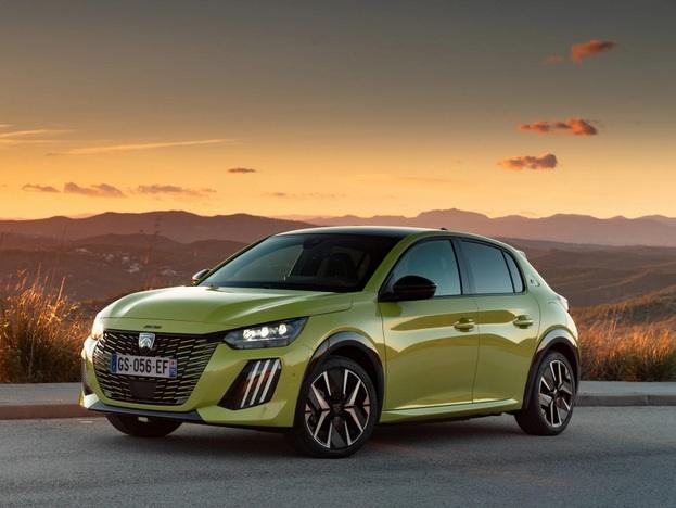 プジョー208 中古